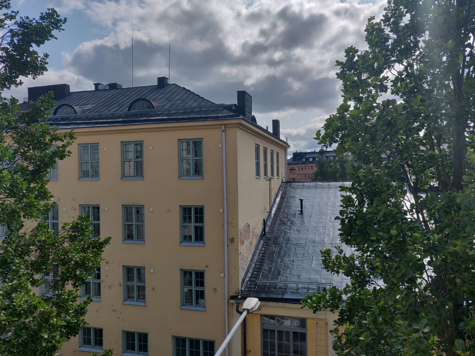 Töölön kaupunginosan iltavalaistus